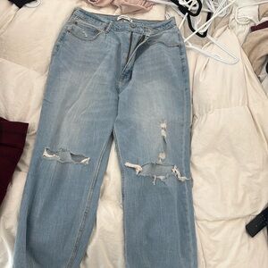 abercrombie ankle straight ultra high rise curve love. 32S